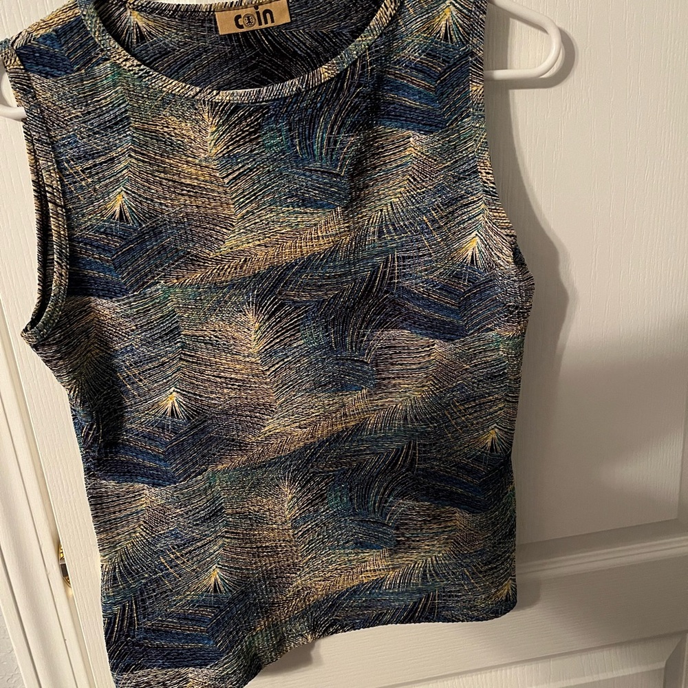 Coin Women's Blue Patterned Tank Top